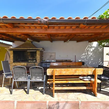 House 1962 * Galižana