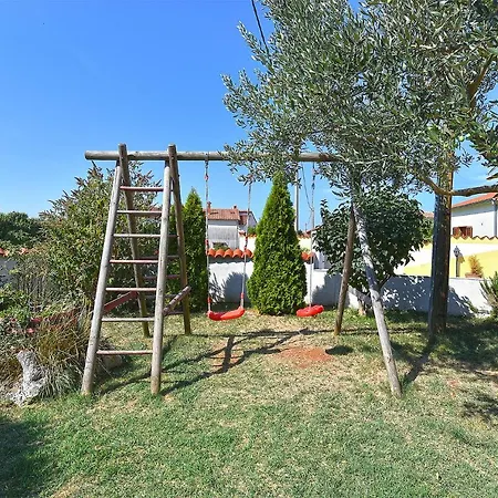 House 1962 Dom wakacyjny Galižana