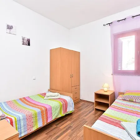 Dom wakacyjny House 1962 *