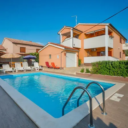 House 1962 Galižana