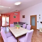 House 1962 *