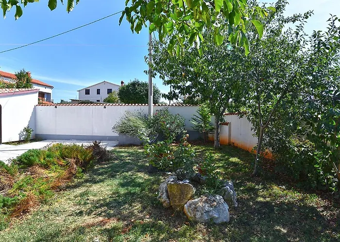 Ferienhaus House 1962 Galižana