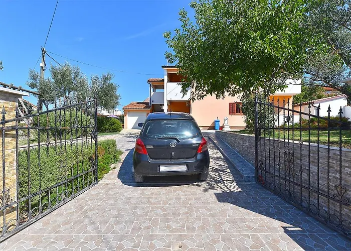 House 1962 Galižana