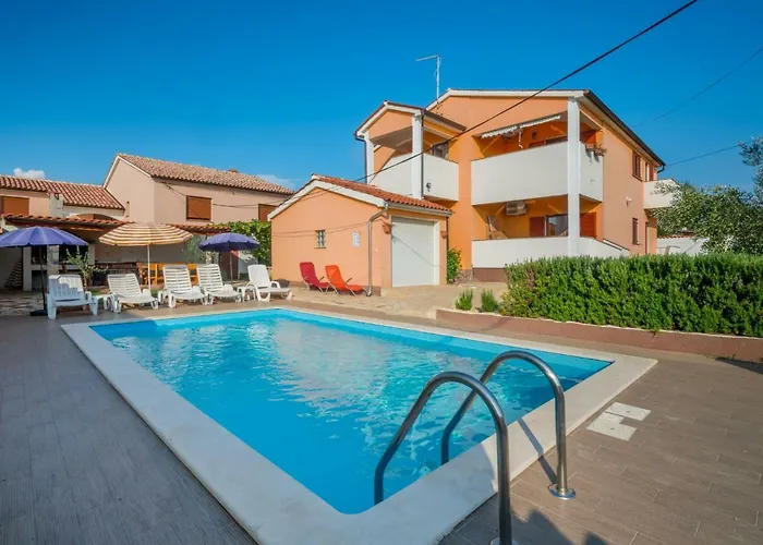 House 1962 Galižana